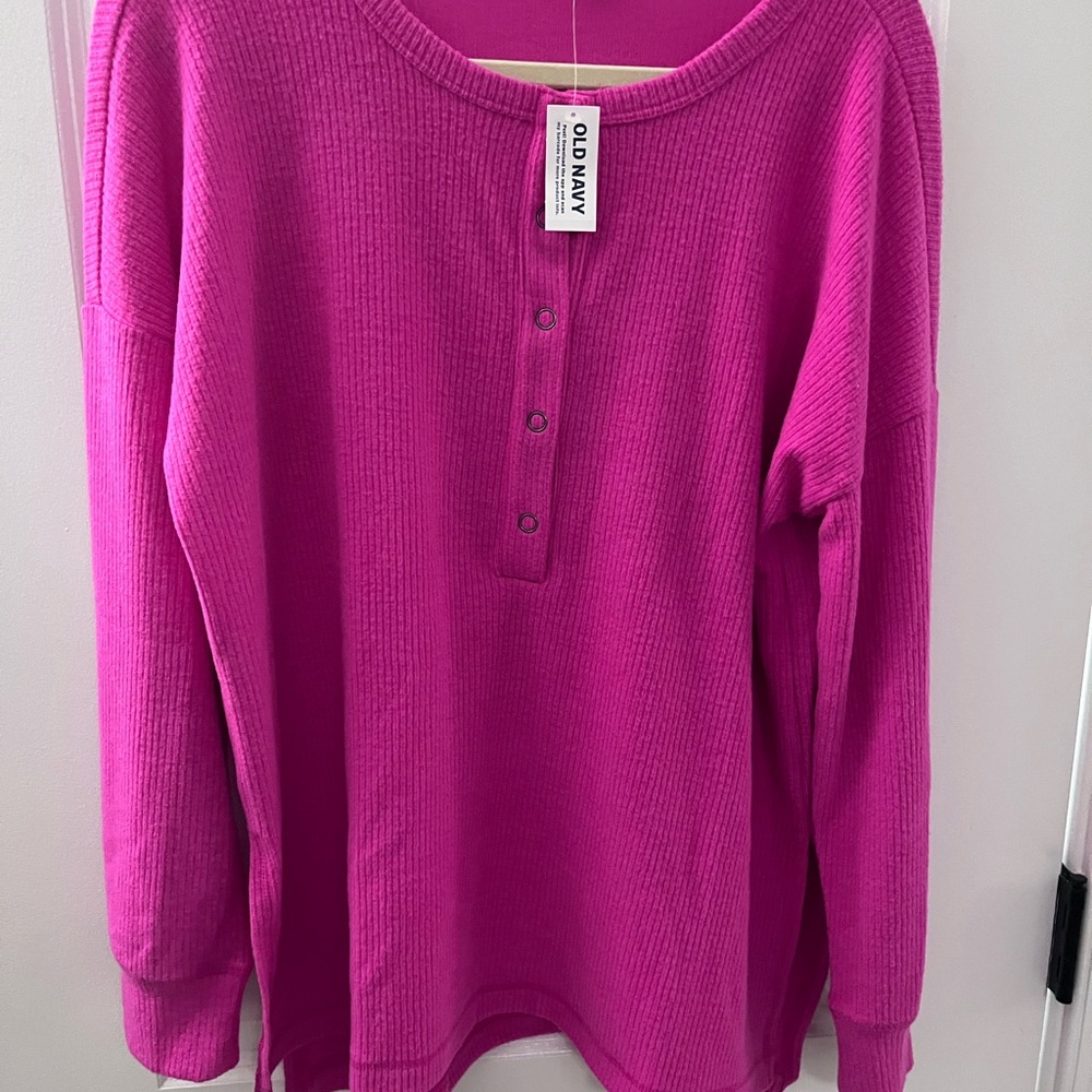 NEW Old Navy Women’s So Soft Pink Henley Long Sleeve Top
